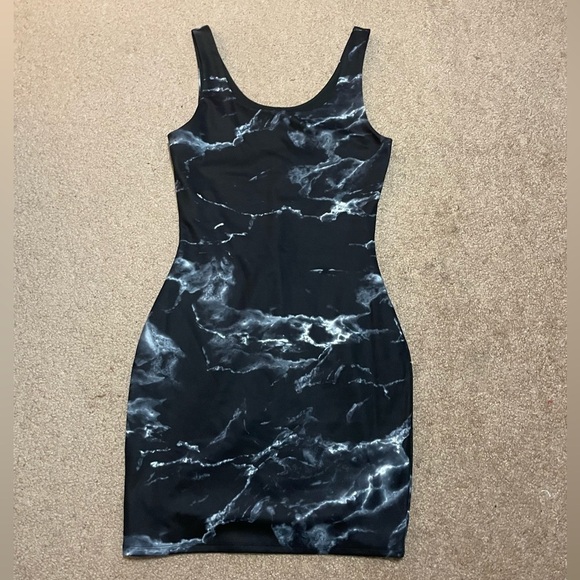 Express body contour Marble Print Scoop Neck Mini Sheath Dress Size Small - Picture 9 of 12